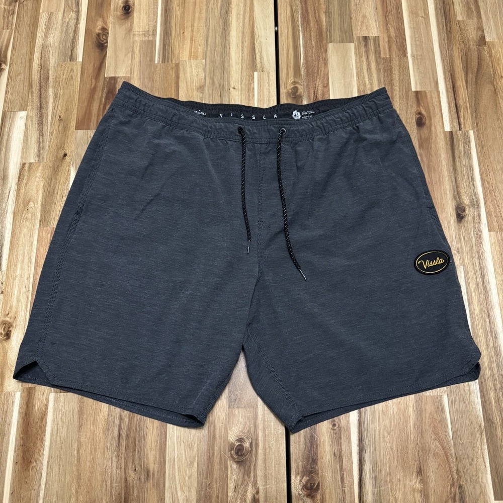 Vissla Shorts Mens 2XL Gray Solid Sets Athletic Gym Drawstring 8"Inseam